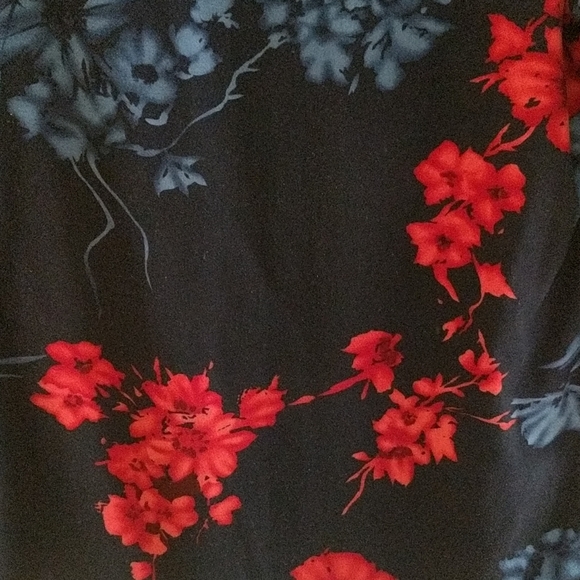 Shirt, poly and spandex, size Med. Navy with red. - Picture 3 of 5